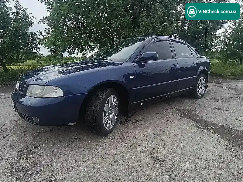 Audi A4 2000, фото з оголошення 1 з 8, VIN WAUZZZ8DZYA020588