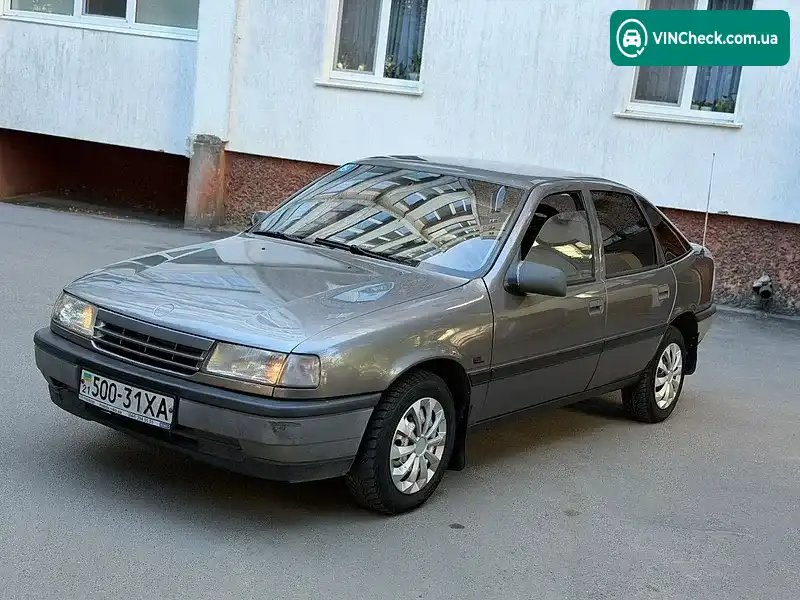 Opel Vectra 1989, фото з оголошення 2 з 20, VIN W0L000089K5086845