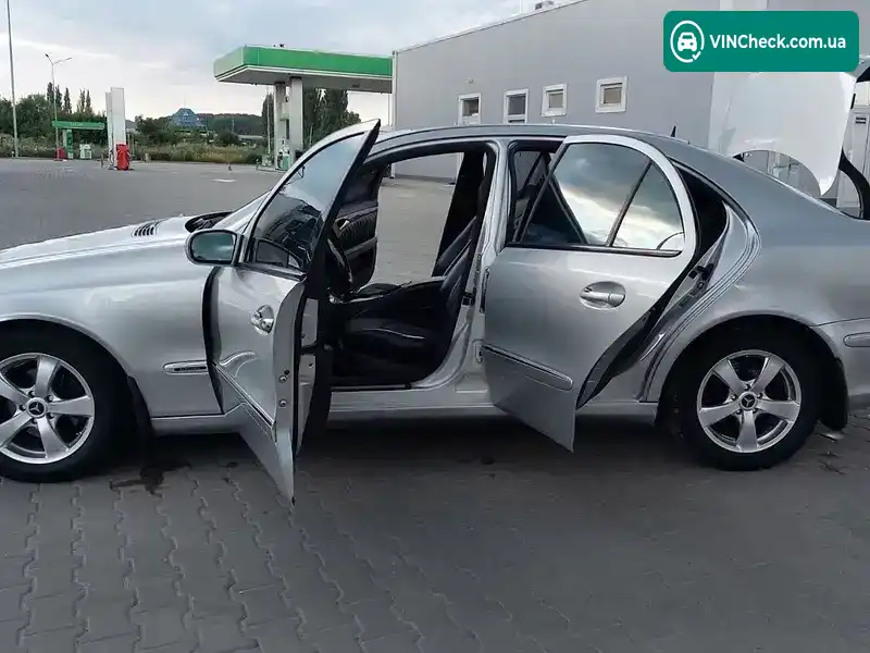 Mercedes-Benz E-Class 2002, фото з оголошення 2 з 20, VIN WDB2110611A114244