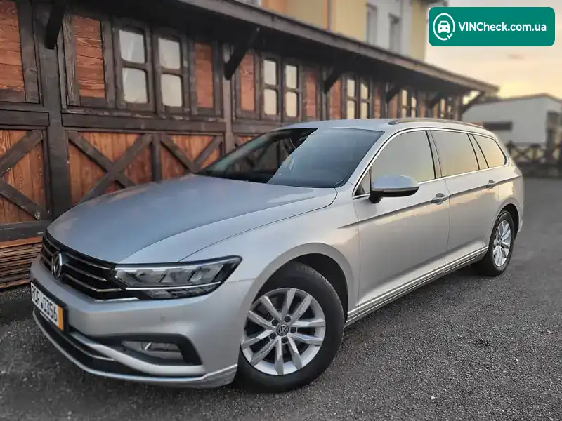 Volkswagen Passat 2019, фото з оголошення 1 з 20, VIN WVWZZZ3CZLE024457