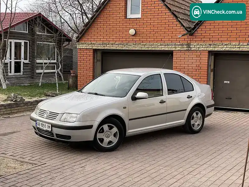 Volkswagen Bora 2000, фото з оголошення 2 з 20, VIN WWWZZZ1JZYW347490