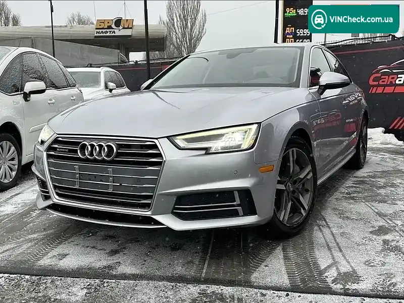 Audi A4 2018, фото з оголошення 1 з 15, VIN WAUENAF43JA180882