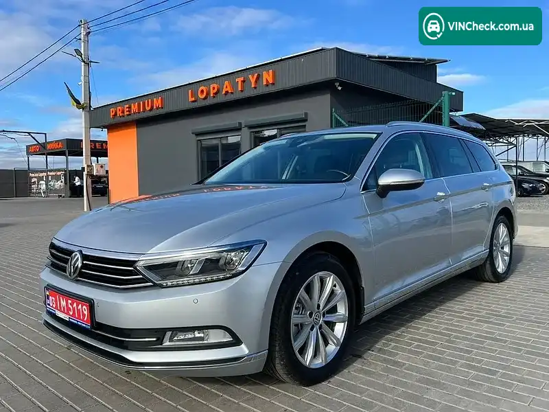 Volkswagen Passat 2018, фото з оголошення 1 з 20, VIN WVWZZZ3CZJE095390