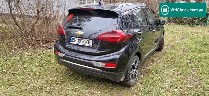 Chevrolet Bolt EV 2016, фото з оголошення 2 з 9, VIN 1G1FX6S04H4132844