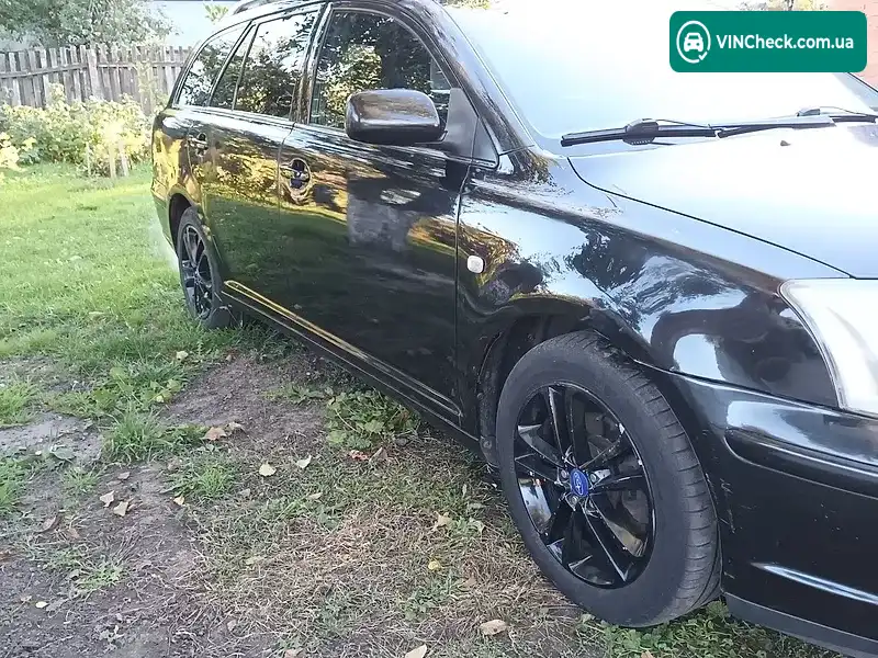 Toyota Avensis 2003, фото з оголошення 2 з 16, VIN SB1ER56L30E006697