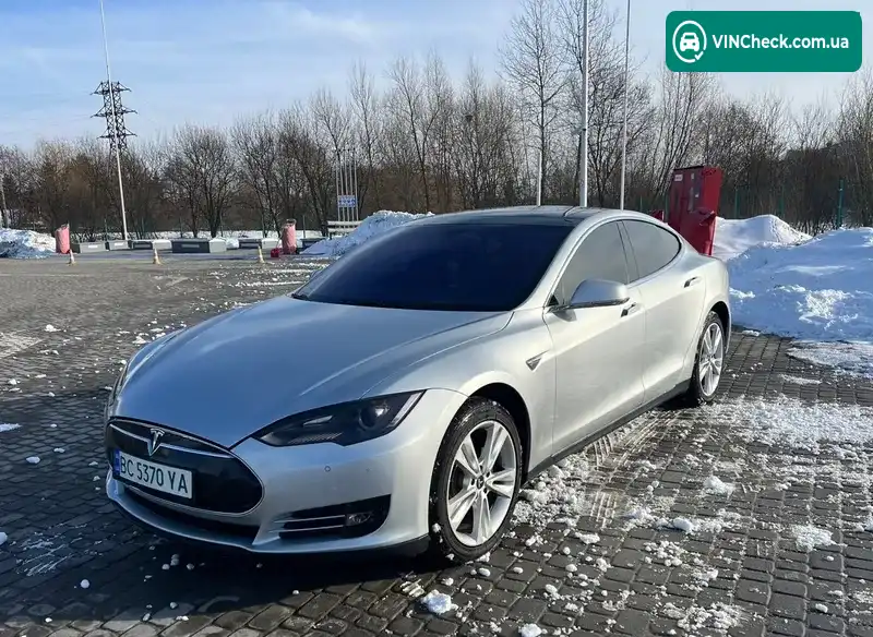 Tesla Model S 2013, фото з оголошення 1 з 20, VIN 5YJSA2DN7DFP18384
