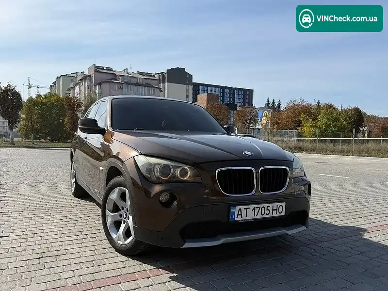 BMW X1 2011, фото з оголошення 2 з 11, VIN WBAVN31090VT28749