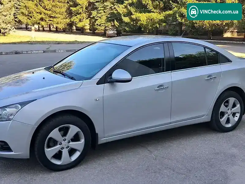 Chevrolet Cruze 2011, фото з оголошення 1 з 16, VIN KL1JA6959CK550291