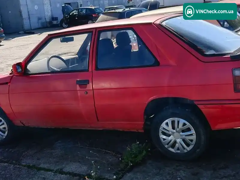 Renault 11 1987, фото з оголошення 2 з 3, VIN VF1C3730000661278
