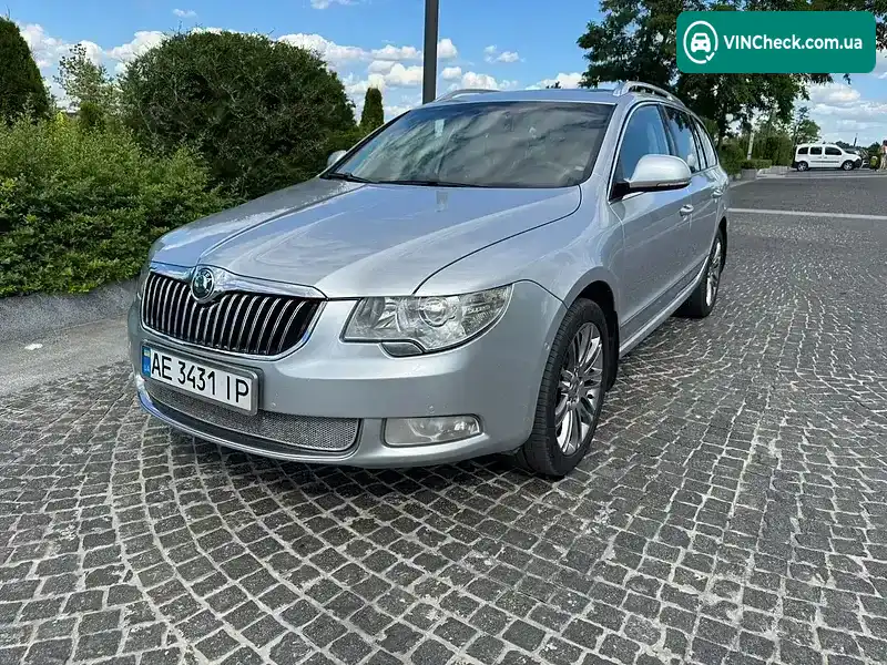 Skoda Superb 2013, фото з оголошення 1 з 21, VIN TMBJF73T9D9015275