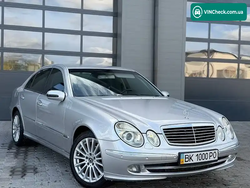 Mercedes-Benz E-Class 2004, фото з оголошення 2 з 18, VIN WDB2110261A644486
