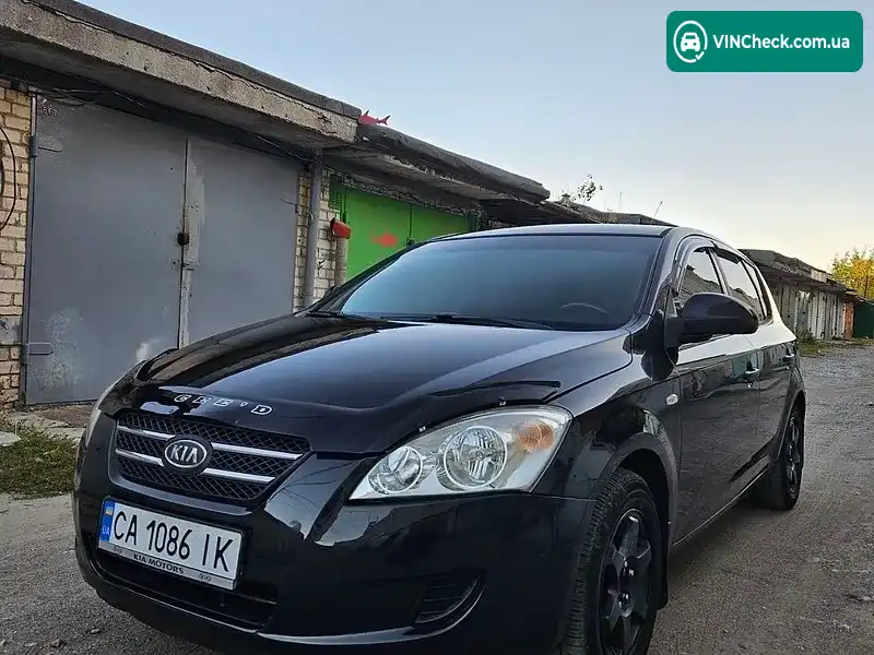 Kia Ceed 2008, фото з оголошення 1 з 17, VIN Y6LFF24228L006566