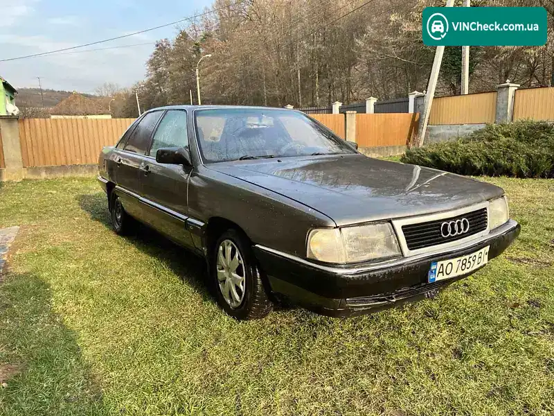 Audi 100 1987, фото з оголошення 1 з 8, VIN WAUZZZ44ZHN116261