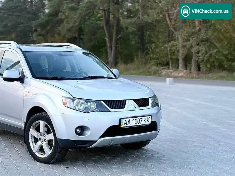Mitsubishi Outlander 2008, фото з оголошення 1 з 8, VIN JMBXLCW6W8Z000528