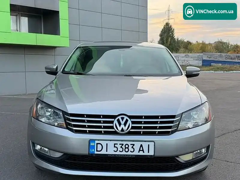 Volkswagen Passat 2012, фото з оголошення 2 з 13, VIN 1VWCN7A30DC044453