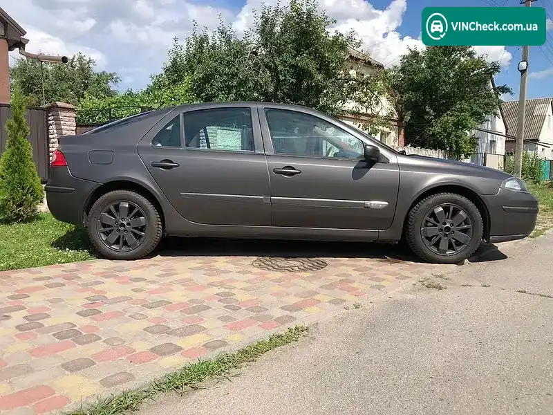 Renault Laguna 2006, фото з оголошення 2 з 20, VIN VF1BGGWBA36633924
