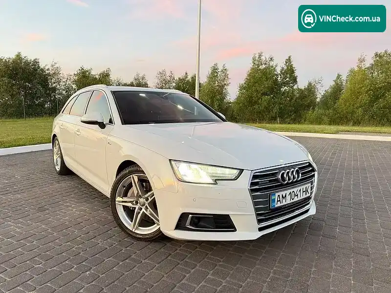 Audi A4 2017, фото з оголошення 1 з 12, VIN WAUZZZF44JA094002