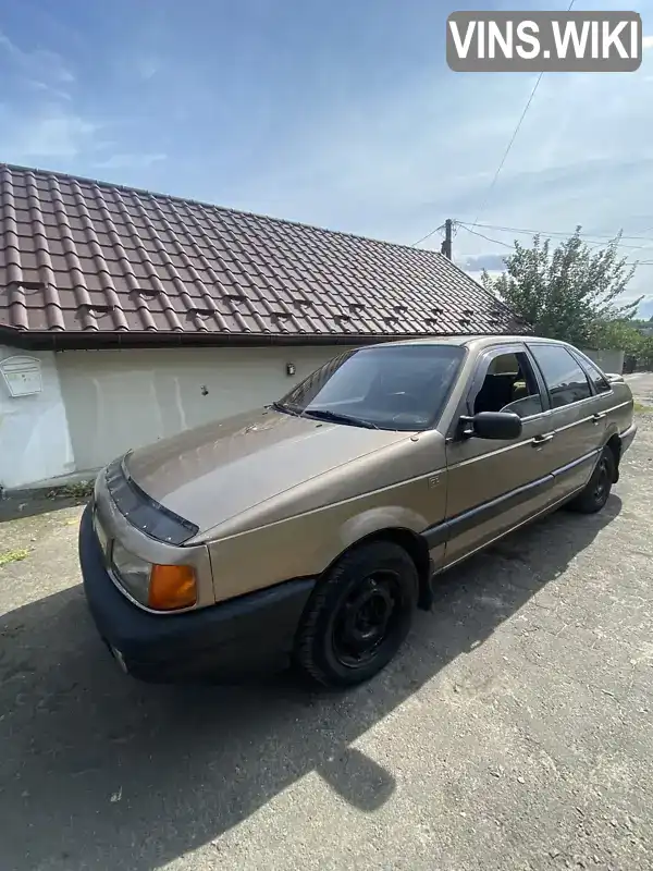 Volkswagen Passat 1989, фото з оголошення 1 з 16, VIN WVWZZZ31ZKE136394