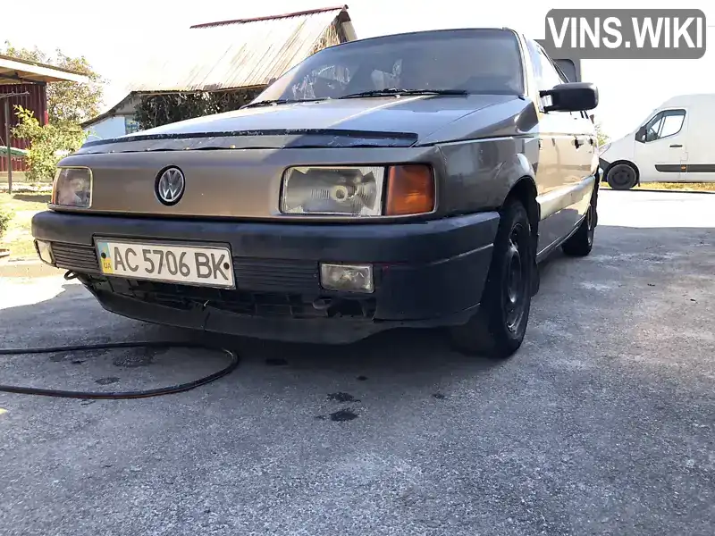 Volkswagen Passat 1989, фото з оголошення 2 з 16, VIN WVWZZZ31ZKE136394