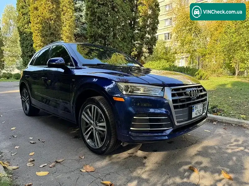 Audi Q5 2019, фото з оголошення 2 з 17, VIN WA1ENAFY5K2072128