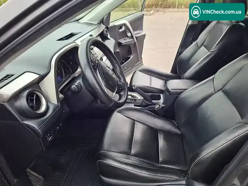 Toyota RAV4 2012, фото з оголошення 2 з 9, VIN JTMDFREV30D001659