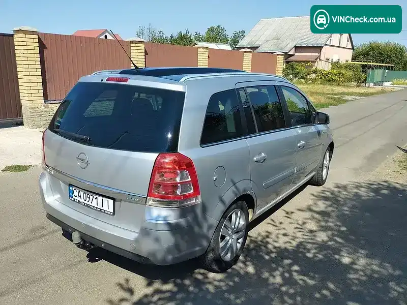 Opel Zafira 2010, фото з оголошення 2 з 20, VIN W0L0AHM75B2022694