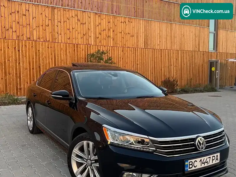Volkswagen Passat 2016, фото з оголошення 1 з 20, VIN 1VWCT7A34HC045021
