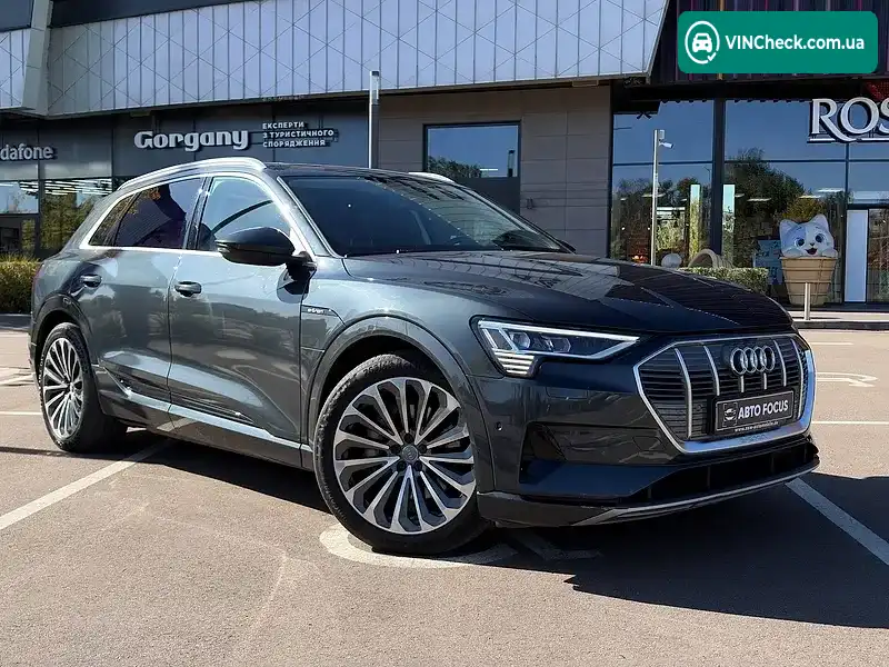 Audi e-tron 2019, фото з оголошення 1 з 20, VIN WAUZZZGE8LB005049