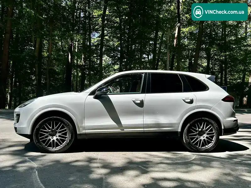 Porsche Cayenne 2015, фото з оголошення 2 з 20, VIN WP1AF2A28FLA37821