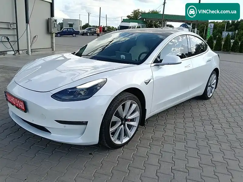 Tesla Model 3 2019, фото з оголошення 1 з 20, VIN 5YJ3E1EA5KF486931