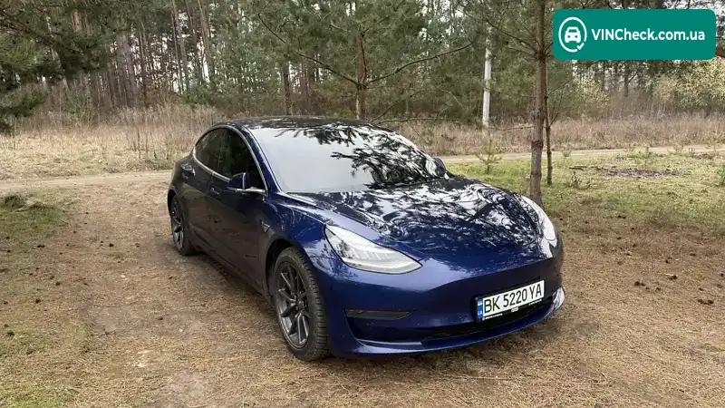 Tesla Model 3 2018, фото з оголошення 2 з 18, VIN 5YJ3E1EB5JF085192