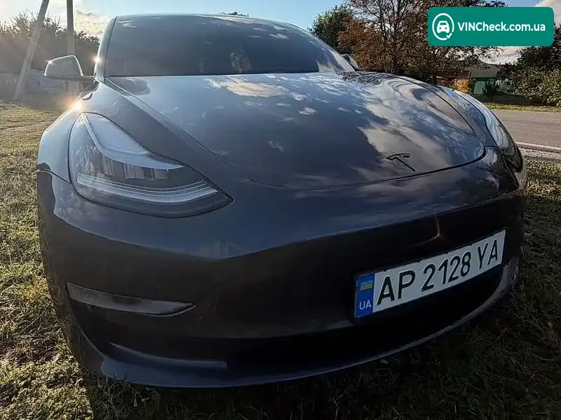 Tesla Model 3 2020, фото з оголошення 1 з 20, VIN 5YJ3E1EBXLF635649