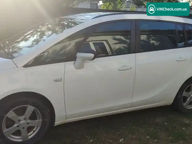 Opel Zafira 2013, фото з оголошення 2 з 20, VIN W0LPD9E32E2040665