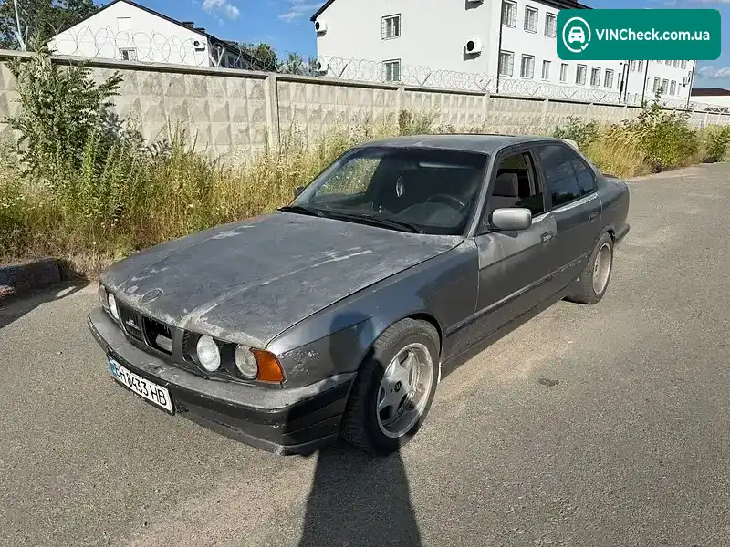 BMW 5 Series 1994, фото з оголошення 1 з 13, VIN WBAHE11010GE15778
