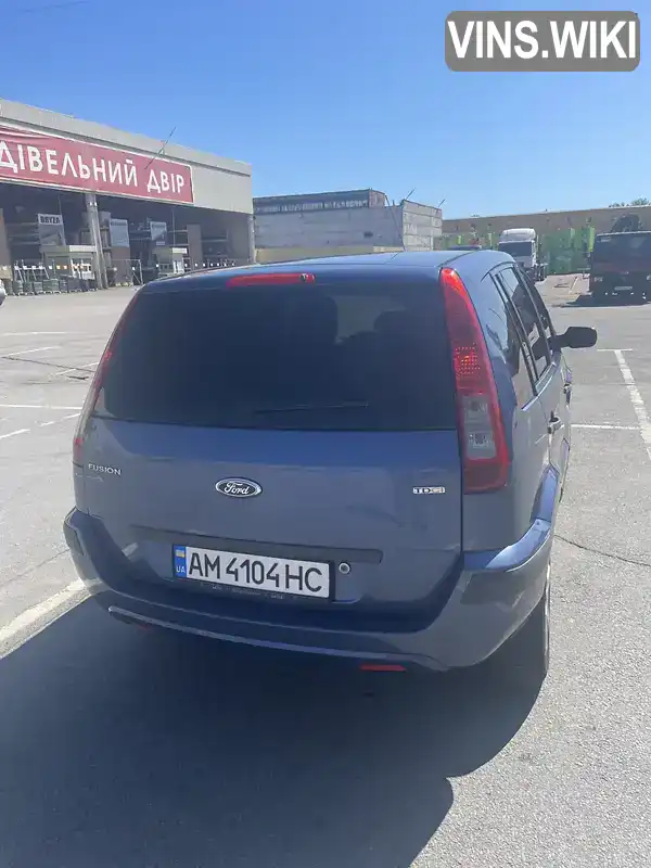 Ford Fusion 2005, фото з оголошення 2 з 7, VIN WF0UXXGAJU5E28231