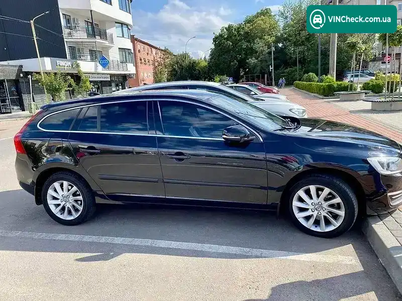 Volvo V60 2014, фото з оголошення 1 з 9, VIN YV1FW8481F1248114