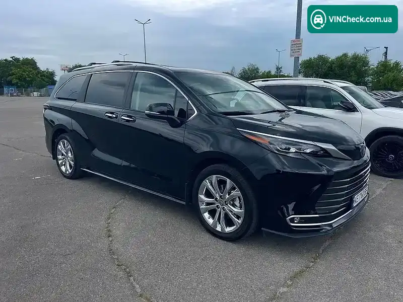 Toyota Sienna 2024, фото з оголошення 1 з 20, VIN 5TDERKEC5RS208637