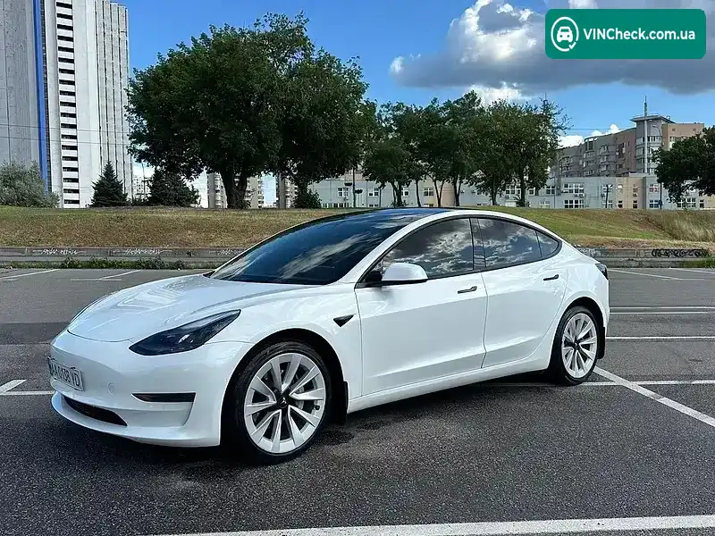 Tesla Model 3 2022, фото з оголошення 2 з 14, VIN 5YJ3E1EA3NF358661