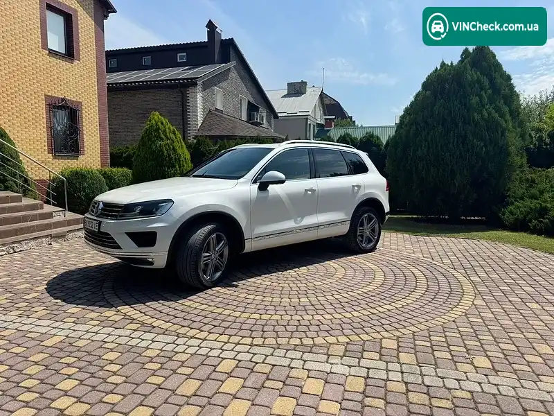 Volkswagen Touareg 2014, фото з оголошення 1 з 20, VIN WVGZZZ7PZFD007370