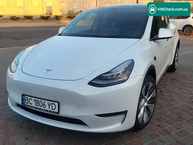 Tesla Model Y 2022, фото з оголошення 2 з 18, VIN 7SAYGDEE0NF368362