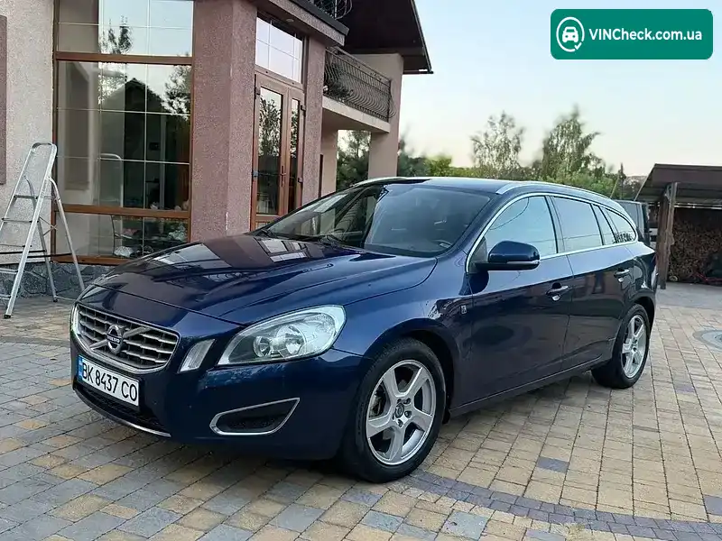Volvo V60 2013, фото з оголошення 1 з 20, VIN YV1FW88A0D1117274