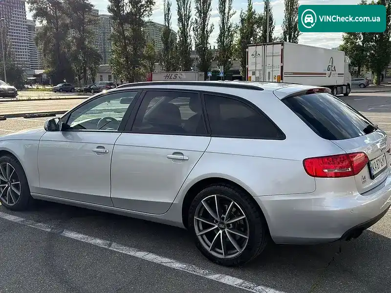 Audi A4 2011, фото з оголошення 2 з 17, VIN WAUZZZ8K9CA038099