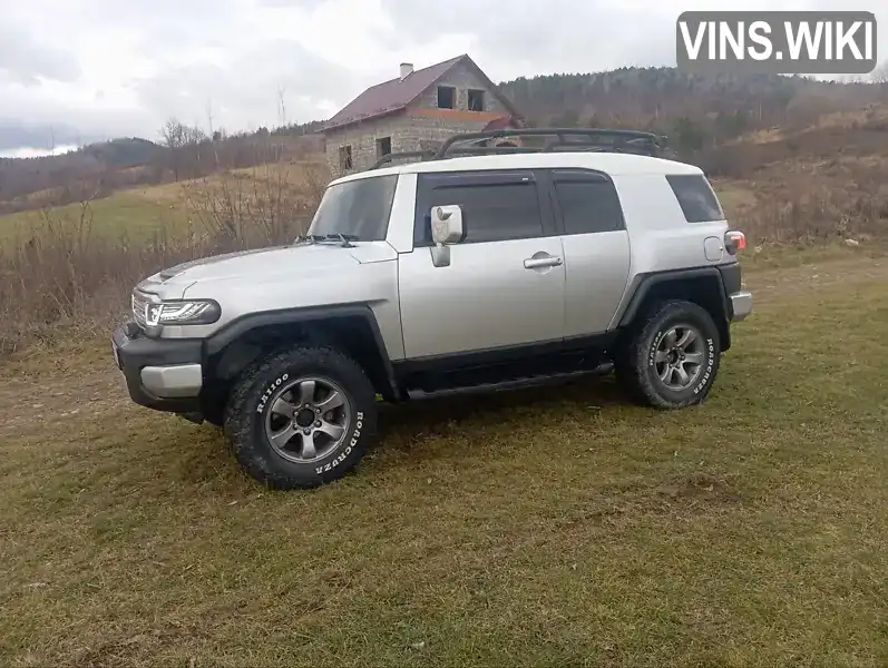 Toyota FJ Cruiser 2008, фото з оголошення 2 з 11, VIN JTEBU11F18K034112