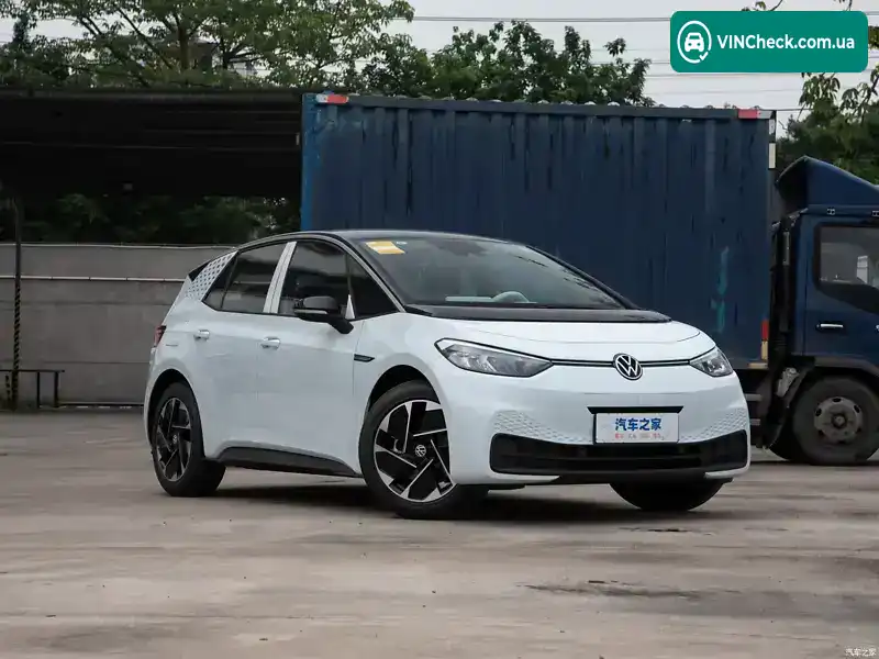 Volkswagen ID.3 2023, фото з оголошення 1 з 20, VIN LSVFB6E96P2157963