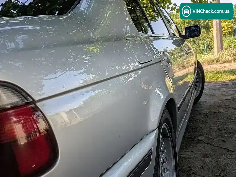 BMW 5 Series 1999, фото з оголошення 2 з 11, VIN WBADL81080GJ65577