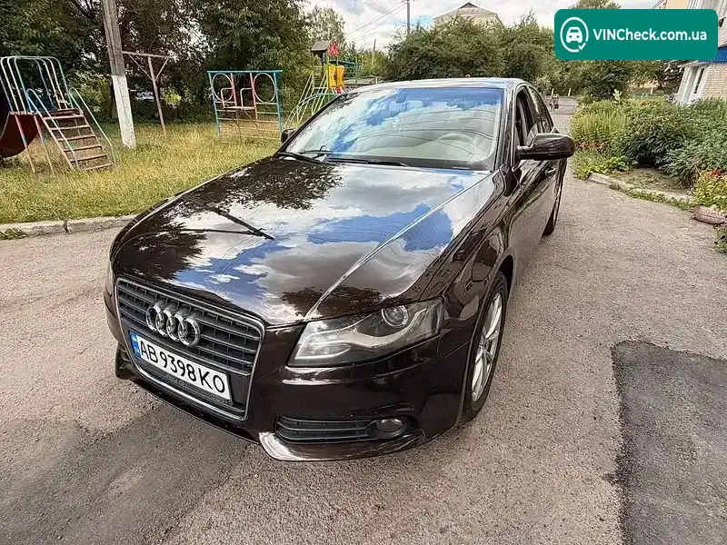 Audi A4 2010, фото з оголошення 1 з 16, VIN WAUKFAFL5BN003817