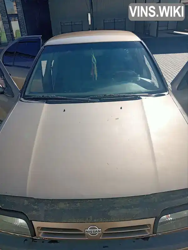 Nissan Primera 1990, фото з оголошення 2 з 8, VIN SJNBCAP10U0014196