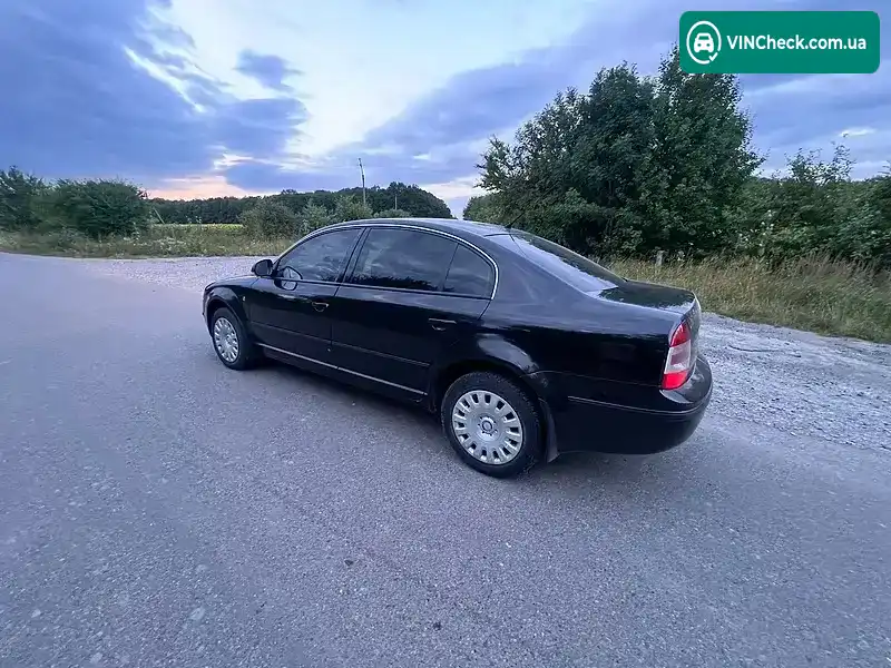 Skoda Superb 2008, фото з оголошення 1 з 9, VIN TMBDL23U38B302482