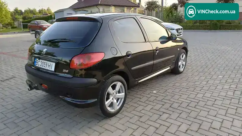 Peugeot 206 2007, фото з оголошення 2 з 20, VIN VF32AKFWR47677139