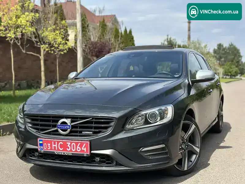 Volvo V60 2014, фото з оголошення 1 з 20, VIN YV1FM738DF1220564